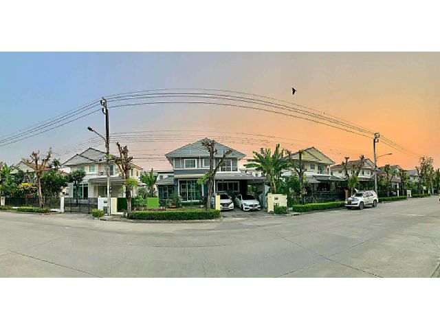 ขายบ้านเดี่ยว 2 ชั้น โครงการพฤกษ์ลดา บางนา บ้านสวยหายาก วิวทะเลสาบกลางน้ำพุ ทำเลดีที่สุดในโครงการ