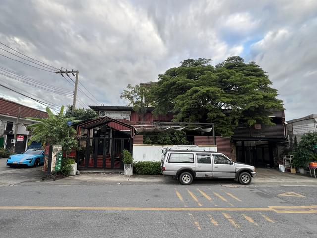 ให้เช่าอาคาร แปลงมุม ริมถนน 350 ตรม. เสนานิคม25 ประเสริฐมนูกิจ14