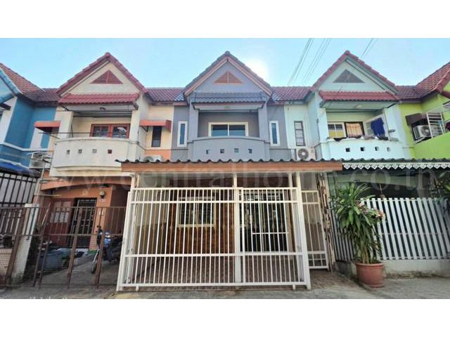 ทาวน์โฮม สวีท โฮมปาร์ค - บางบัวทอง รีโนเวทใหม่ ราคาถูก