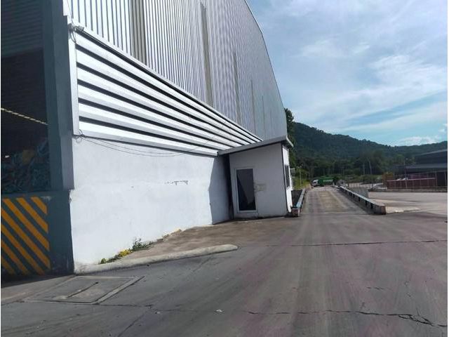 ให้เช่าโกดังศรีราชาชลบุรี โกดังขนาด 3,000 ตรม.