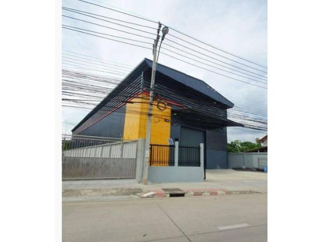 ให้เช่าโกดัง 266 ตรว. 1,400 ตรม. ติดถนนใหญ่ ย่านวัชรพล รามอินทรา