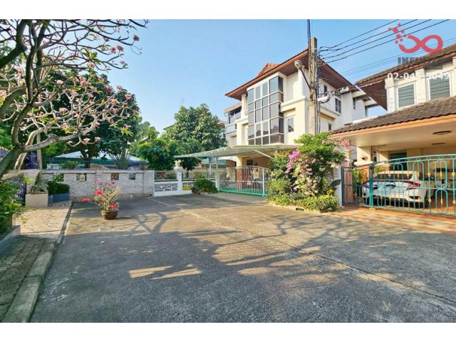 ขายบ้านเดี่ยว3 ชั้น 62 ตร.ว. เอกสิน 2 นาคนิวาส 48 ประดิษฐ์มนูธรรม หลังริม