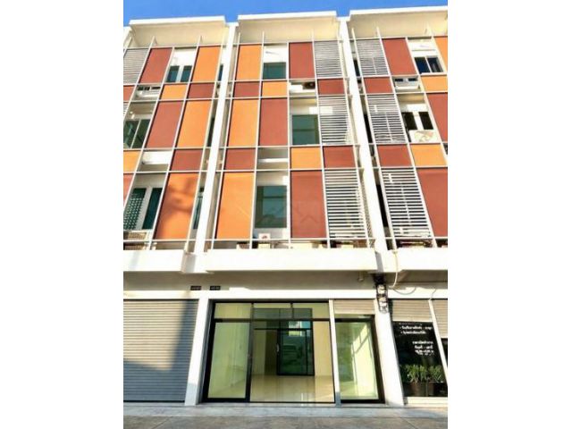 ให้เช่าอาคาร4 ชั้น วิซีโอ รามคำแหง ถนนราษฎร์พัฒนา