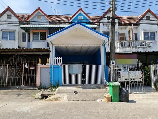 ขายทาวน์เฮ้าส์  หมู่บ้านบ้านบางบัวทอง ถนนบ้านกล้วย-ไทรน้อย นนทบุร