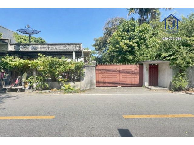 ขายบ้านเดี่ยว 2 ชั้น 196 ตารางวา ซอยปรีดีพนมยงค์ 37 ถนนสุขุมวิท 71 ใกล้BTS  พระโขนง