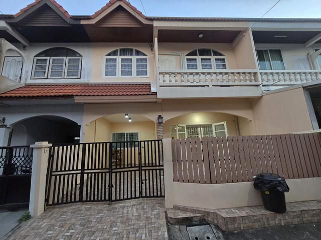 ให้เช่า ทาวเฮ้าส์2ชั้น21ตรว.อยู่รามคำแหง ใกล้เดอะพาซิโอ