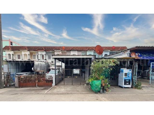 ขายด่วน ทาวน์เฮ้าส์ ร่วมสุข 4 - ไสวประชาราษฎร์ 25 ลำลูกกา คลอง 4