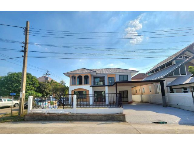 ขายบ้านมือสองตกแต่งใหม่ โครงการ ชัยพฤกษ์ บางแวก (Chaiyapruek Bangwaek)คุณภาพแบรนด์ LH เนื้อที่ 78.9 ตร.ว.