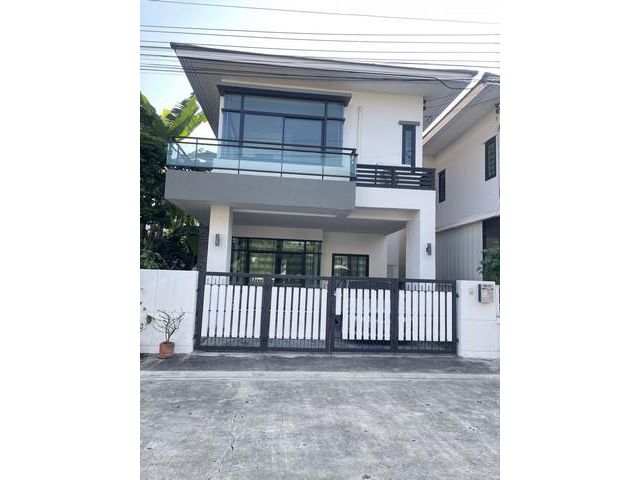 ขายบ้านแฝด 2 ชั้น หมู่บ้านเปี่ยมสุข-ติวานนท์56 ปากเกร็ด นนทบุรี