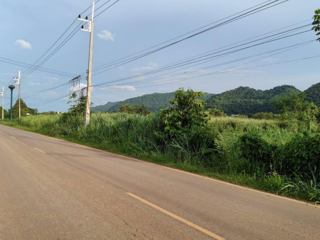 ด่วน ราคาร้อน ขายถูก ที่ดินเขาใหญ่ เขาวง หนองน้ำแดง ปากช่อง 6.5 ไร่ ที่สวย ติดถนนลาดยาง วิวเขาสวยล้อมรอบ ใกล้ถนนธนะรัชต์