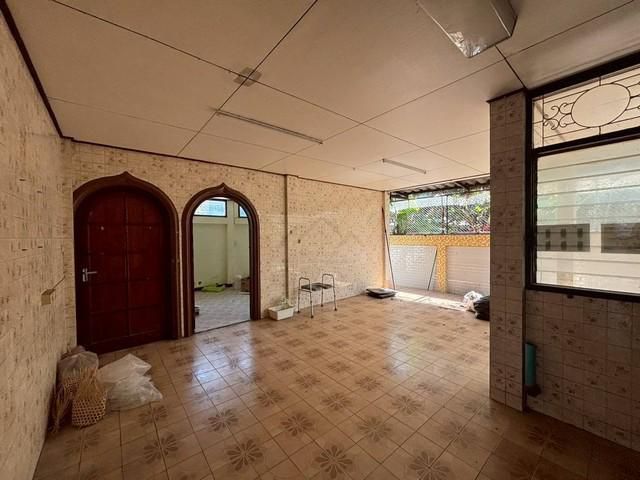 P1996 ขายบ้านเดี่ยว หลังมุม ลาดพร้าว 109 ซอยข้าง รพ.เวชธานี