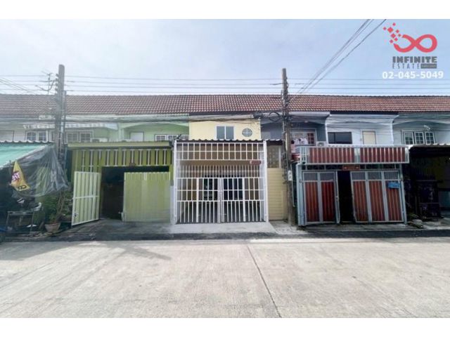 ขายทาวน์เฮาส์ 2 ชั้น รีโนเวทใหม่ ทรัพย์จรัญวิลล่า จรัญสนิทวงศ์ 35