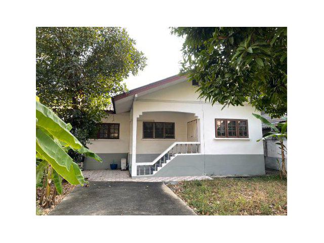 ขายบ้านพร้อมที่ดิน 99 ตรว. ซอยแจ้งวัฒนะ 15 แขวงทุ่งสองห้อง เขตหลักสี่ กรุงเทพมหานคร