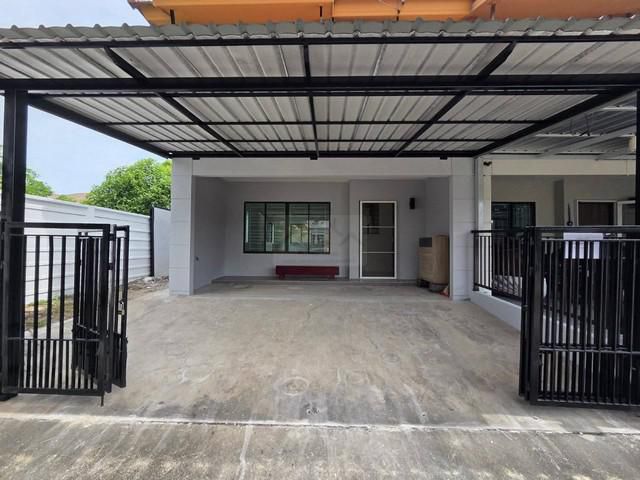 ให้เช่าทาวน์โฮม 2 ชั้น 30 ตร.วา 3 ห้องนอน พฤกษาวิลล์ 73 พัฒนาการ