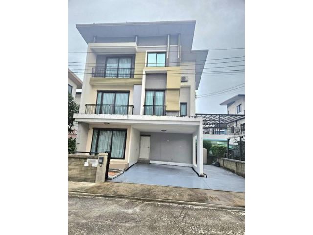 ghd000813R ให้เช่าบ้านเดี่ยว 3 ชั้น โกลเด้น เพรสทีจ วัชรพล สุขาภิ