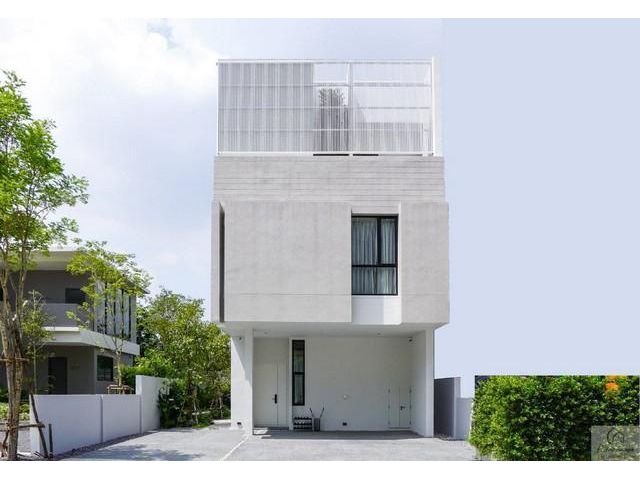 ขายบ้าน เดี่ยว 3 ชั้น โครงการ อาคิน วัน ธูปะเตมีย์ ลำลูกกา มีเพียง 22 ยูนิต จาก AESTIMA ASSET