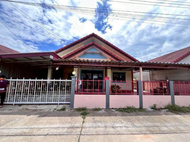 1.45 ล้าน บ้านพร้อมรายได้ค่าเช่า 7,000฿ ต.ขามใหญ่-อุบลฯ