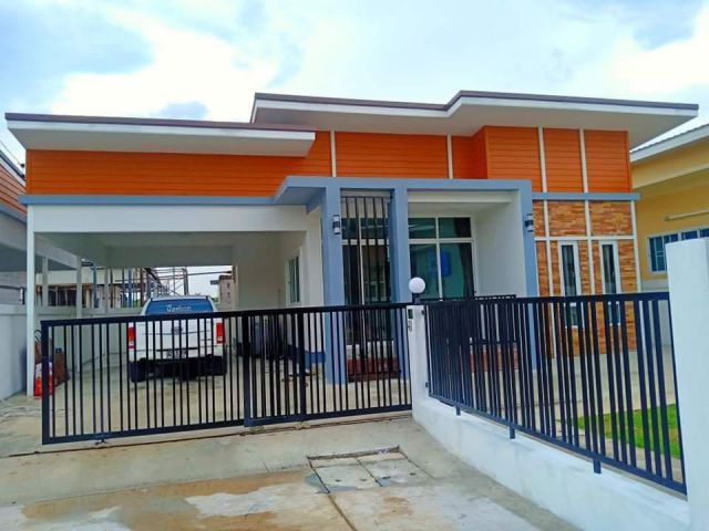 ขายบ้านเดี่ยวชั้นเดียว พัฒนานิคม ลพบุรี ใกล้โรงงานบีฟู้ด พร้อมอยู่