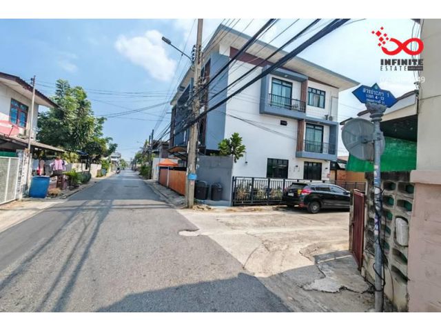 ขายที่ดิน 380 ตรว. ซ.สรงประภา 1 แยก 4 ถนนสรงประภา ใกล้สนามบินดอนเมือง