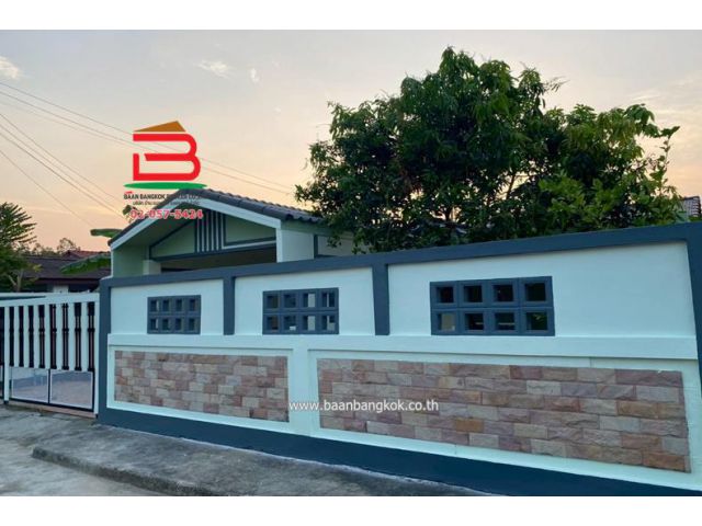 บ้านเดี่ยว 1 ชั้น บ้านปณิธาน ซอยเทศบาล 2 เนื้อที่ 50 ตรว. ถนนสระแก้ว-เขาหินซ้อน ต.ท่าเกษม อ.เมืองสระแก้ว จ.สระแก้ว
