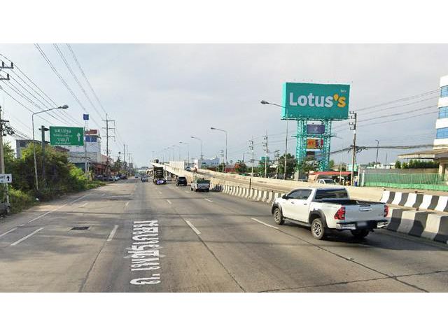 ขายที่ดินขนาด 3,001 วา ติดถนนใหญ่ ถนนเพชรเกษม  ใกล้โลตัสนครชัยศรี