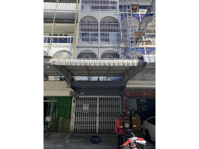ให้เช่า ตึก 4 ชั้น ซอยอุดมสุข 15
