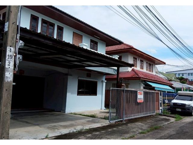 ขายบ้านเดี่ยว หมู่บ้านสัมมากร รามคําแหง 112 ถนนรามคำแหง สะพานสูง กรุงเทพมหานคร