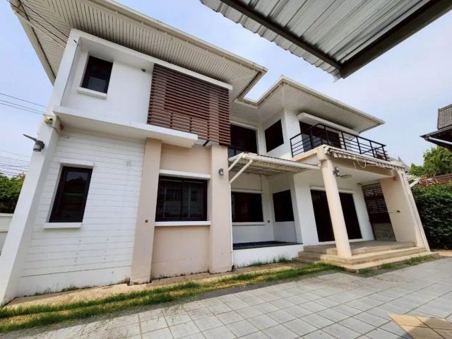ขายบ้านเดี่ยวแปลงมุม ทำเลทอง ต้นซอยเสนานิคม 1 จตุจักร