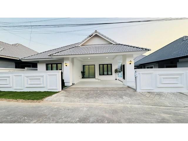 ขายหมู่บ้านพัทยาวิวเลจ (ติดถนนเส้น 36  โรงเรียนนานาชาติรีเจนส์ )