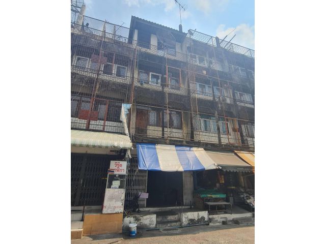 ขายตึกแถว 4 ชั้น อยู่ที่ตลาดสี่แยกบางนา