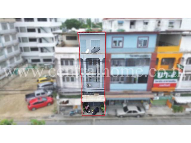 ขายด่วน อาคารพาณิชย์ 4 ชั้น ซอยติวานนท์ 38 ใกล้ MRT สายสีชมพู
