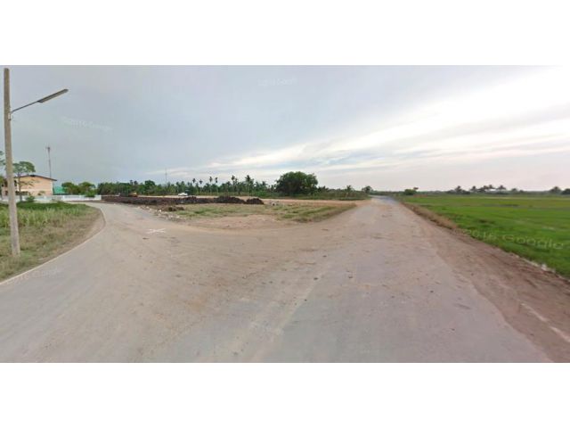 ขายที่ดิน 28 ไร่ ถนนสุวินทวงศ์ ตรงข้ามโรงเรียน อ.เมือง จ.ฉะเชิงเทรา