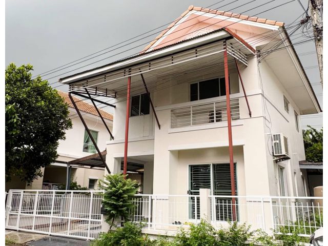 ขายบ้านเดี่ยว 2 ชั้น ทำเลศักยภาพ ใกล้เมือง เดินทางสะดวก พร้อมอยู่