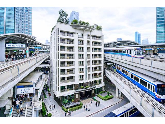 MRTสุขุมวิท โรงแรม114 นอน 114 น้ำ สูง 10 ชั้น 32 ตร.ม.BTS อโศก380