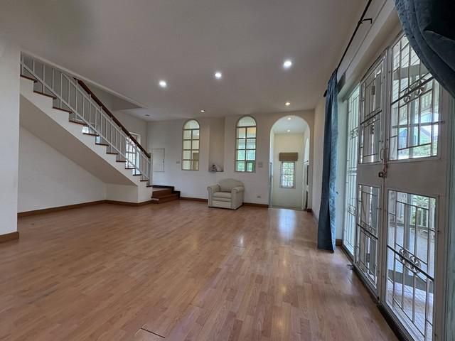 P2027 ขายบ้านเดี่ยว หมู่บ้านเมืองทอง 4 ซอยปุณณวิถี 53