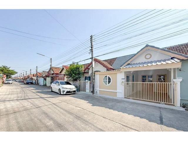 หมู่บ้านแวนด้า พื้นที่ 25 ตรว บ้านราคาไม่เกินล้าน ใกล้ห้างโลตัส