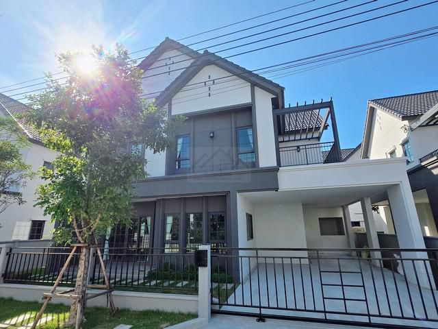 ขายบ้านเดี่ยว 65 ตร.ว. เซนโทร บางนา ใกล้เมกะบางนา บ้านใหม่ พร้อมอ