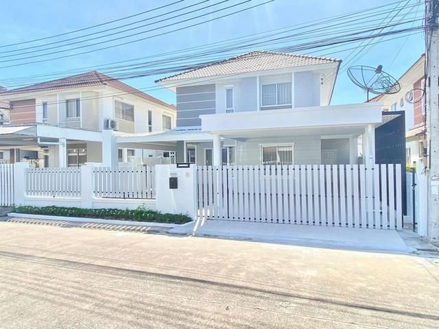 บ้านเดี่ยวรีโนเวทใหม่ ตะเคียนเตี้ย ใกล้สุขุมวิท บ้านกลางสวน พัทยา