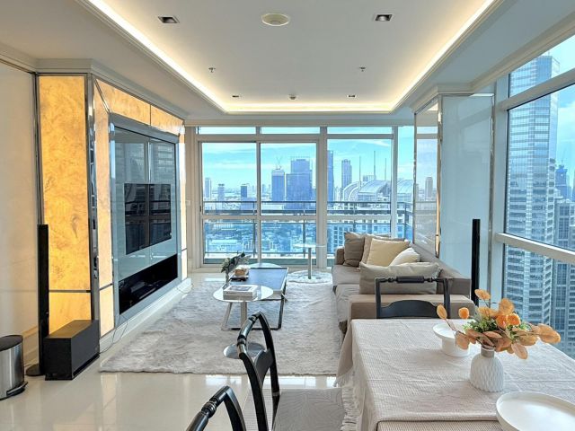 for Rent Condo Athenee Residence  2 Bedrooms with maid room 140 Sq.m (S15-7892)