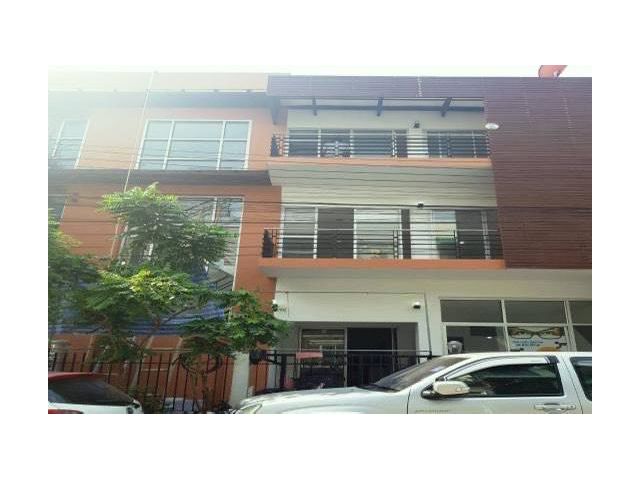 ให้เช่า หมู่บ้าน มนตรีทาวน์โฮม ลาดพร้าว 87 แยก 10