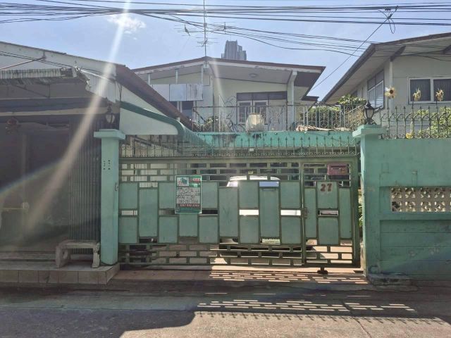 ขายบ้าน 2 ชั้น 62 ตร.วา ทำเลดี ซ.กรุงเทพ-นนท์ 25 ห่างจาก MRT 150 เมตร