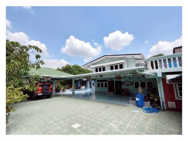ขายบ้านเดี่ยวปรับปรุงใหม่ 4 นอน 3 น้ำ โฉนดที่ดินกรุงเทพ 233 วา ติดคลองประเวศ หลังสนามบินสุวรรณภูมิ แอร์พอร์ตลิงค์ลาดกระบ