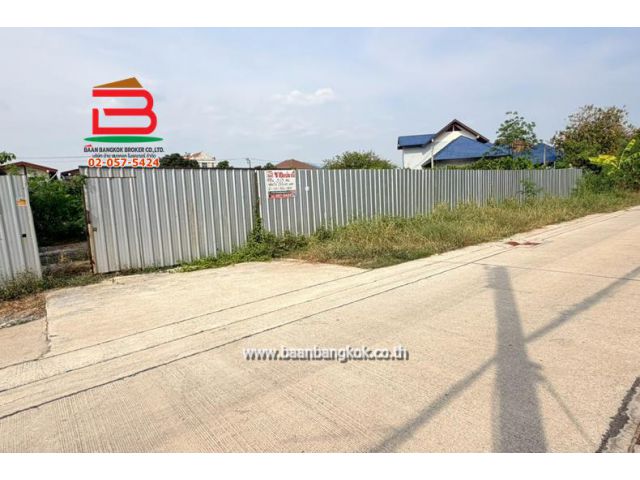 ที่ดินเปล่า ถมแล้ว เนื้อที่ 313 ตรว. ซอยอ่อนนุช 66 แยก 19-12-2 ถนนอ่อนนุช แขวงประเวศ(คลองประเวศฝั่งใต้) เขตพระโขนง