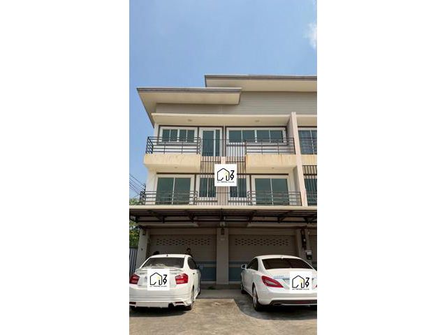 ขายและให้เช่าอาคารพาณิชย์ 3ชั้น 2คูหา แยกบ้านดอน ใกล้เซนทรัลระยอง