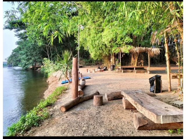 ขายที่ติดแม่น้ำเพชรบุรี เนื้อที่ 7 ไร่ 1 งาน อยู่ที่ ต. กลัดหลวง อำเภอ ท่ายางจังหวัด เพชรบุรี