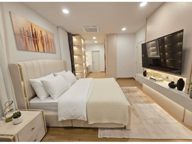 Centro Bangna clean safe