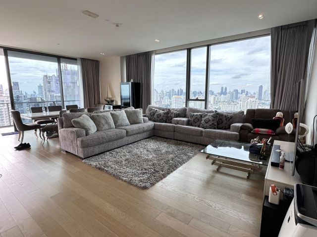 ลดพิเศษ! ขายคอนโด The Strand Thonglor Penthouse - BTS ทองหล่อ