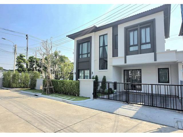 BH3900 ขายและให้เช่าบ้านเดี่ยว Grande Pleno สุขุมวิท บางนา