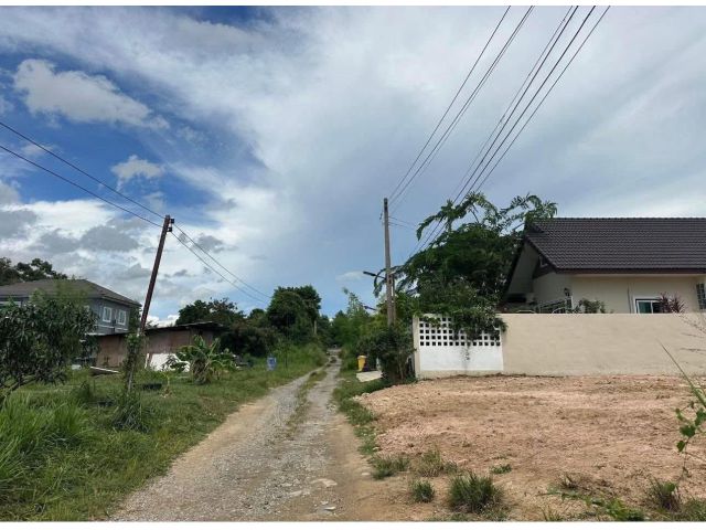 ขายที่ดินหนองปรือ พัทยาถมแล้ว 80 ตรว. ซอยพรประภานิมิตร26 ใกล้อ่างเก็บน้ำมาบประชัน-2.5กม. อ.บางละมุง จ.ชลบุรี