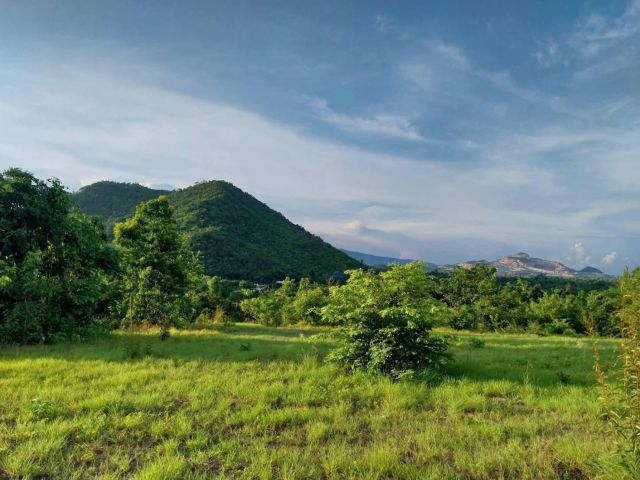 ขายที่ดินบ้านแม่ลองตำบลหางดงฮอดโฉนดพร้อมโอน